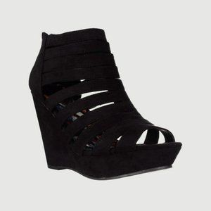 madden girl Kiickit Multi Strap Wedge Sandals